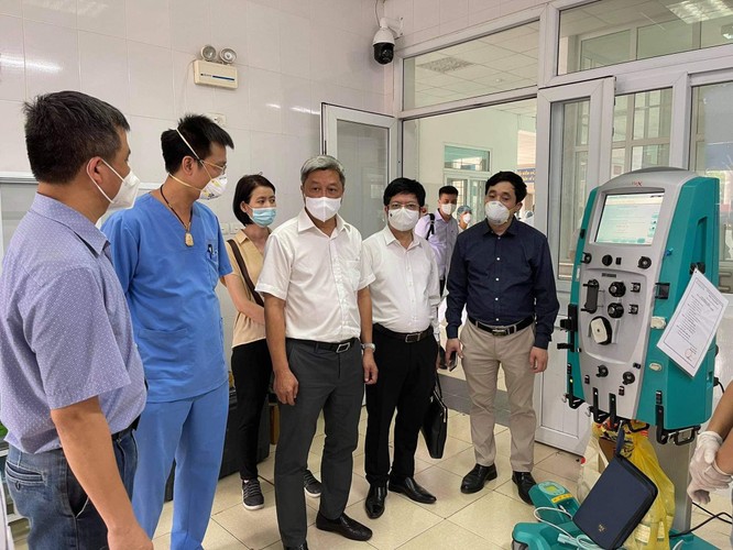 Sau lời kêu gọi của Bộ trưởng Bộ Y tế, các bệnh viện huy động lực lượng chi viện cho Bắc Giang ảnh 4