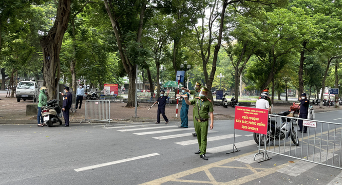 Chủ tịch UBND TP. Hà Nội: Những ngày giãn cách còn lại vô cùng quan trọng để Thủ đô "quét sạch" F0 ảnh 1