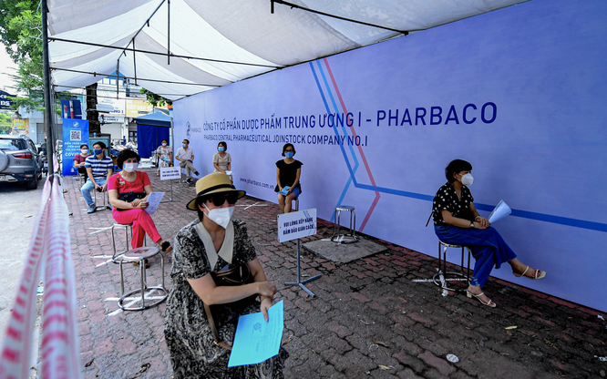 Công ty cổ phần Dược phẩm Trung Ương I - Pharbaco giúp Hà Nội đẩy nhanh tốc độ tiêm vaccine COVID-19 ảnh 3