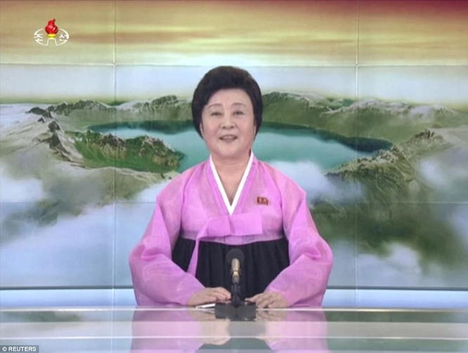 Triều Tiên phóng tên lửa ICBM: Ông Kim Jong un cười mãn nguyện, thế giới chấn động ảnh 13