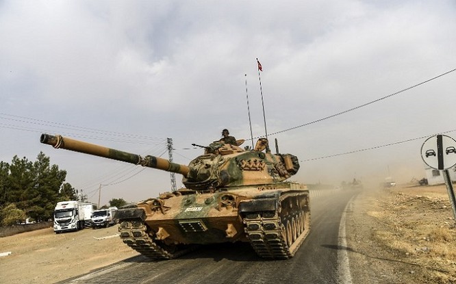 Nga tọa sơn xem Mỹ-Thổ đối đầu vì người Kurd Syria ảnh 4