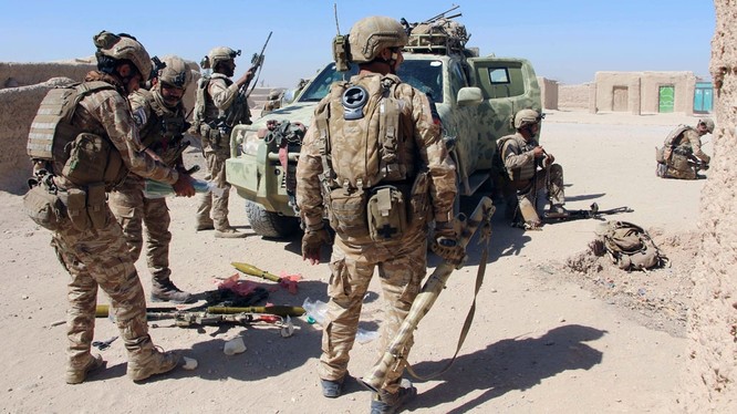 Mỹ đã sa lầy vào cuộc chiến tại Afghanistan trong nhiều thập kỷ.