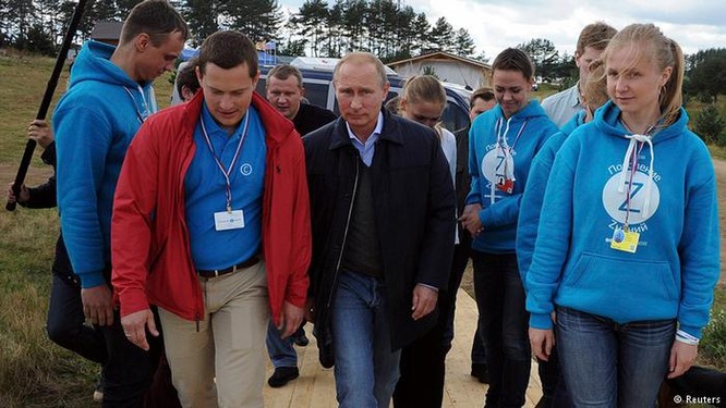 V.Putin lèo lái đất nước: Giới trẻ muốn Nga thành siêu cường, không "chơi" với Mỹ bằng mọi giá ảnh 4