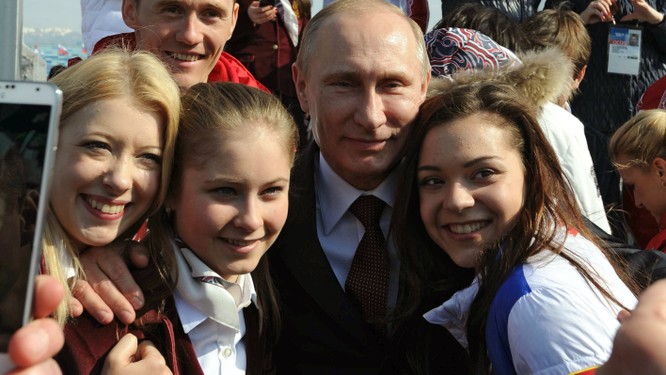 V.Putin lèo lái đất nước: Giới trẻ muốn Nga thành siêu cường, không "chơi" với Mỹ bằng mọi giá ảnh 5
