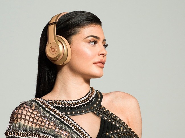 Apple vừa tung ra bộ đôi tai nghe Beats với giá $600 ảnh 1