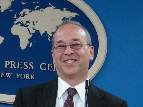 Trợ lý Ngoại trưởng Hoa Kỳ đặc trách Đông Á-Thái Bình Dương Daniel Russel 