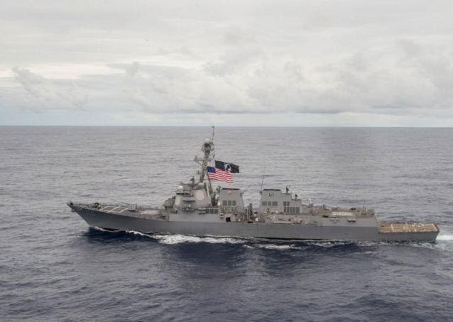 Tàu khu trục USS William P. Lawrence Hải quân Mỹ. Nguồn ảnh: Rappler.com.