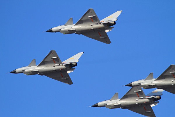 Máy bay chiến đấu J-10 Trung Quốc.