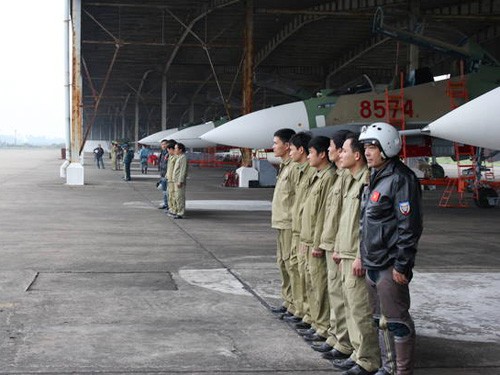 Vũ khí Không quân, Hải quân của Việt Nam đa phần là mua của Nga.