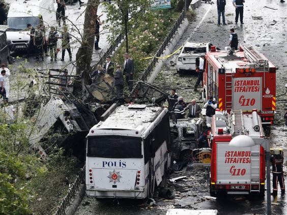 Tin nóng: Thành phố Istanbul bị tấn công bằng bom, nhiều người thương vong ảnh 1