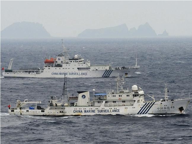 Tàu cảnh sát biển Trung Quốc xâm nhập vùng biển đảo Senkaku. Nguồn ảnh: Đa Chiều.