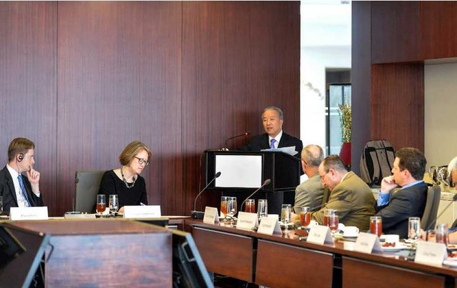 Đới Bỉnh Quốc, nguyên Ủy viên Quốc vụ Trung Quốc phát biểu tại Trung tâm nghiên cứu các vấn đề chiến lược và quốc tế Mỹ.