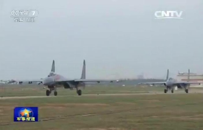 Máy bay Su-27 của Không quân Trung Quốc.