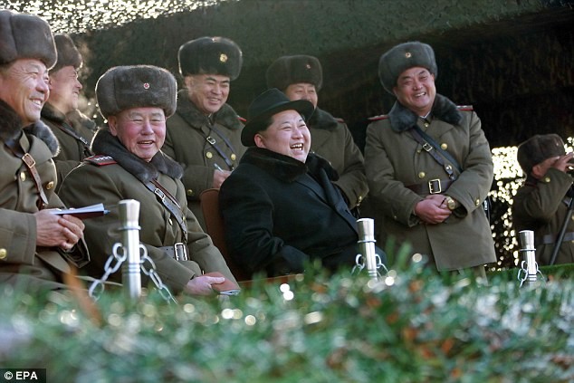 Nhà lãnh đạo Bắc Triều Tiên Kim Jong Un và quân đội (ảnh minh họa)