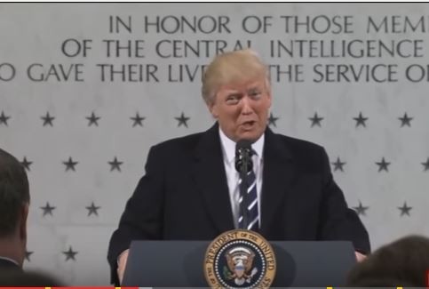 Tổng thống Donald Trump đến tổng hành dinh CIA, chỉ trích truyền thông Mỹ - VIDEO ảnh 1