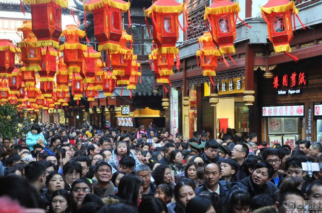 Chùm ảnh hàng triệu người Trung Quốc đi chơi xuân ngày tết Nguyên Đán ảnh 2