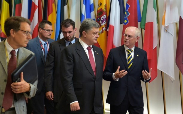 Tổng thống Ukraine Poroshenko gặp các quan chức EU tại Brussels hôm 30/8/2014