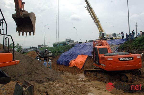 Cận cảnh đoạn vỡ đường ống dẫn nước sạch Sông Đà lần thứ 15 ảnh 10