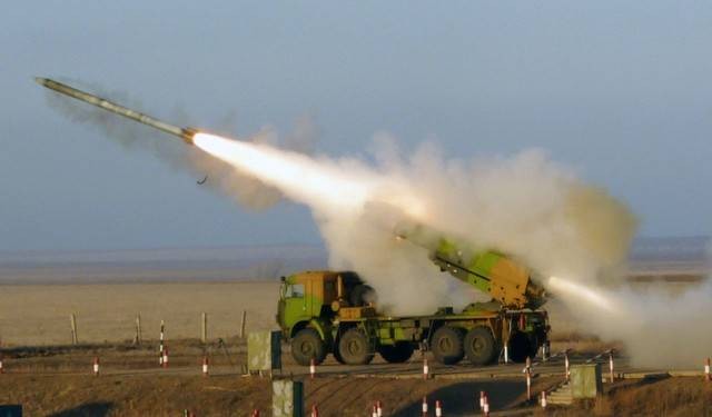 Pháo phản lực Smerch của Nga hủy diệt 67 héc-ta chỉ với 1 phát bắn ảnh 1