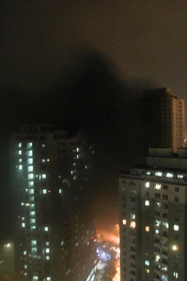 Cháy khu đô thị Xa La của “đại gia điếu cày“: Hàng nghìn người la ó cầu cứu ảnh 20