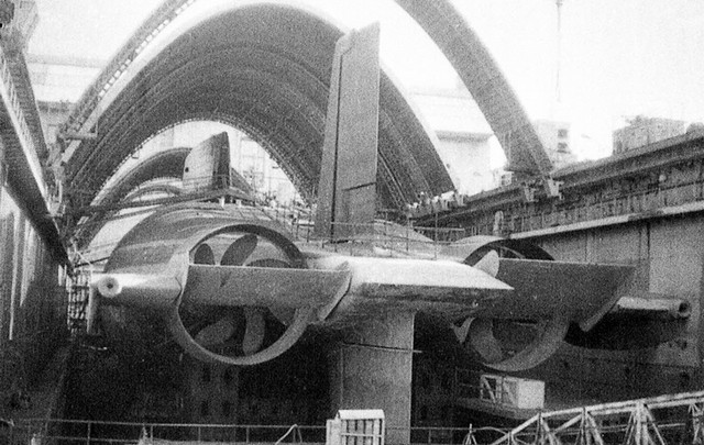 Quá trình đóng tàu ngầm lớn nhất thế giới ảnh 12