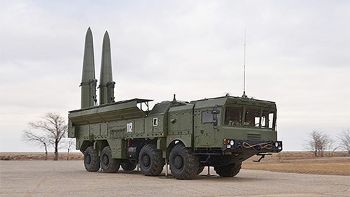 Tên lửa Iskander, thanh kiếm và lá chắn của Nga ảnh 1