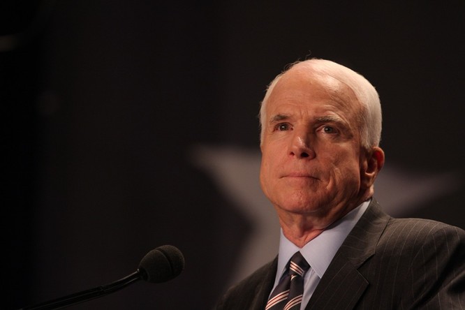 Thượng nghị sĩ McCain mong Việt Nam tập trận cùng Mỹ ảnh 1