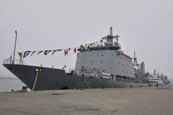 Sức mạnh 3 tàu vừa gia nhập hạm đội Nam Hải của Trung Quốc ảnh 2