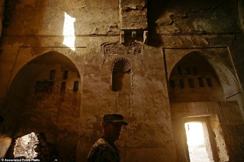 IS san bằng tu viện Thiên Chúa giáo 1.400 tuổi ở Iraq ảnh 4