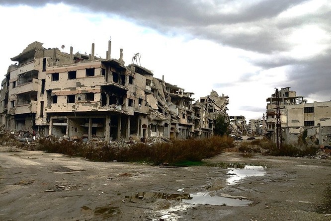 Những gì còn lại tại thành phố Homs của Syria ảnh 4