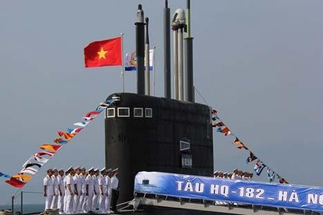Nga 'phục hưng' vị thế tàu ngầm, châu Á phát sốt ảnh 1