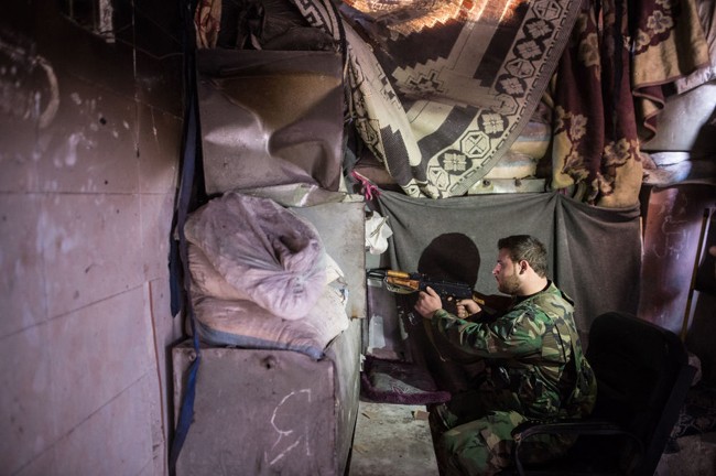 Cuộc sống trong làn đạn ở Aleppo ảnh 5