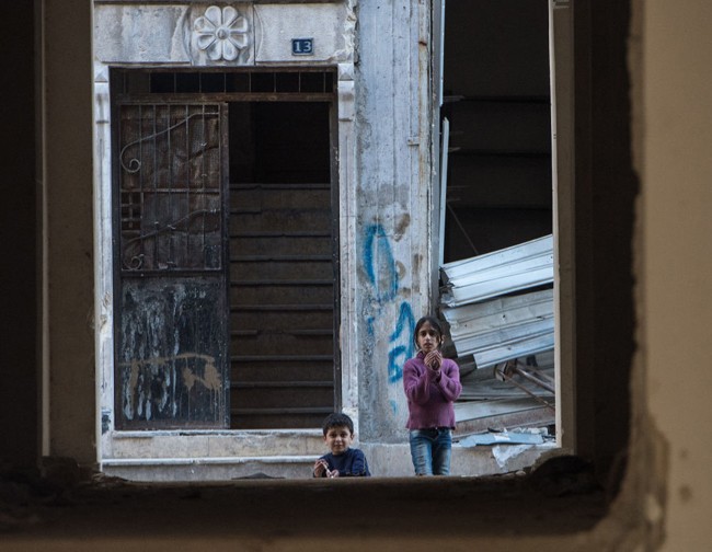 Cuộc sống trong làn đạn ở Aleppo ảnh 6