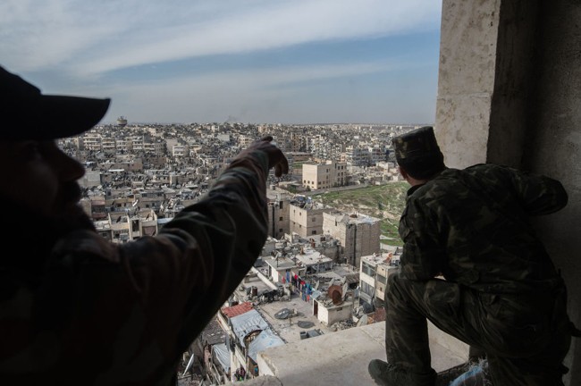 Cuộc sống trong làn đạn ở Aleppo ảnh 7