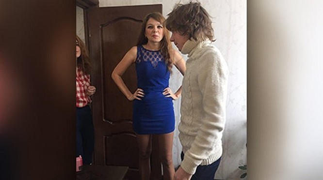 Thiếu niên Nga giật giải sống chung một tháng với nữ diễn viên nổi tiếng ảnh 1