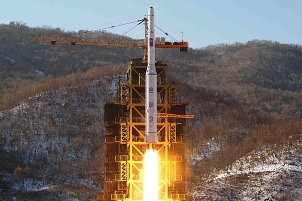 Triều Tiên lại sắp thử tên lửa tầm xa ảnh 1