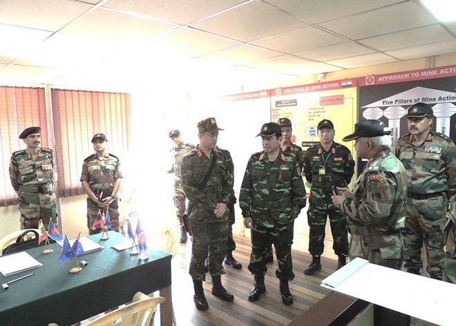 Hình ảnh quân đội Việt Nam tham gia diễn tập thực binh quốc tế FORCE 18 ảnh 8