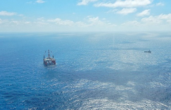 Video cận cảnh dàn khoan dầu khí của Nga trên biển Việt Nam ảnh 3
