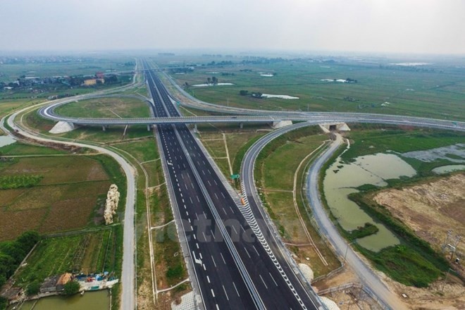 Tăng phí cao tốc: “Khó có đường chất lượng quốc tế, giá của Việt Nam“ ảnh 1