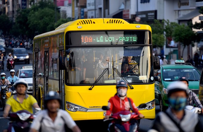 Khám phá xe buýt 5 sao xịn nhất Sài Gòn ảnh 17