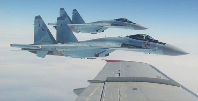 Ở Syria, mỗi khi Su-35 cất cánh là F-16 nằm đất ảnh 1