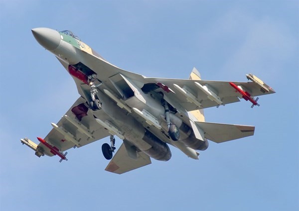 Ở Syria, mỗi khi Su-35 cất cánh là F-16 nằm đất ảnh 5