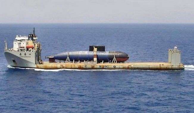 Trung Quốc ra mắt tàu vận chuyển tăng phạm vi tác chiến biển ảnh 1