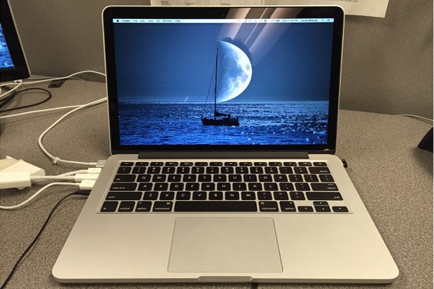 5 lựa chọn laptop “ngon” hơn nhiều MacBook Pro 2016 của Apple ảnh 6