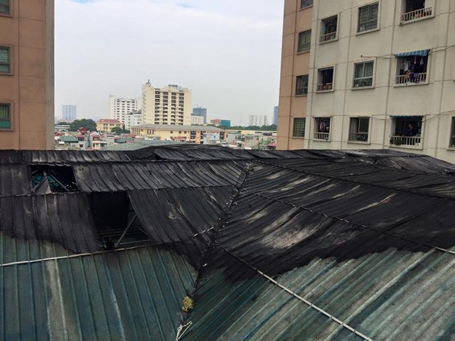 Hà Nội: Cháy lớn tại bể bơi lọt giữa 3 tòa chung cư Xa La ảnh 8