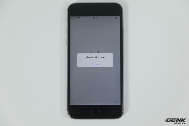 Loại SIM “thần thánh” biến iPhone Lock thành bản quốc tế sắp bị khóa ảnh 1
