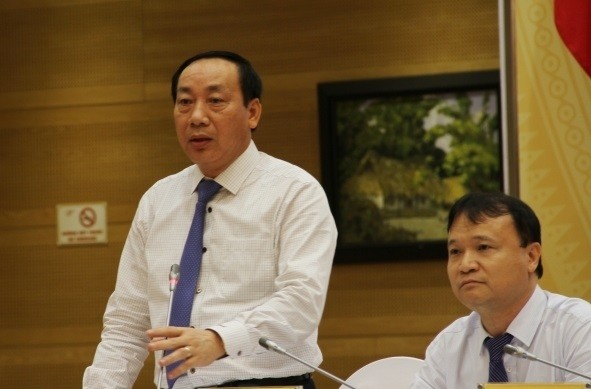 Thứ trưởng Bộ GTVT Nguyễn Hồng Trường tại họp báo Chính phủ thường kỳ tháng 5 chiều 3/6.