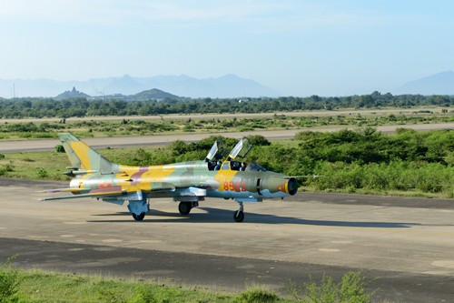 Tiêm kích Su-22 trung đoàn 921 rơi tại Nghệ An, 2 phi công hy sinh ảnh 1