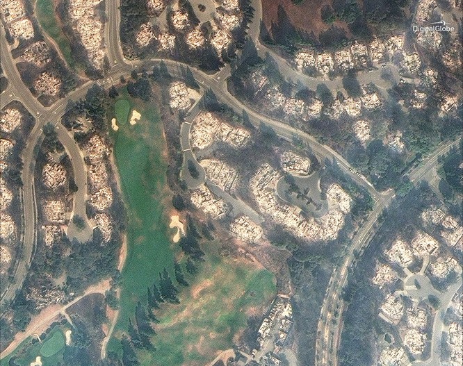 Thảm họa cháy rừng ở California nhìn từ vệ tinh ảnh 12