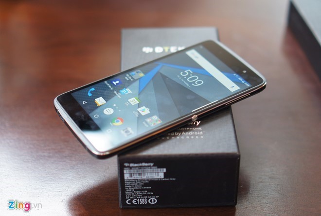 Loạt smartphone giảm giá mạnh trong tháng 11 ảnh 4